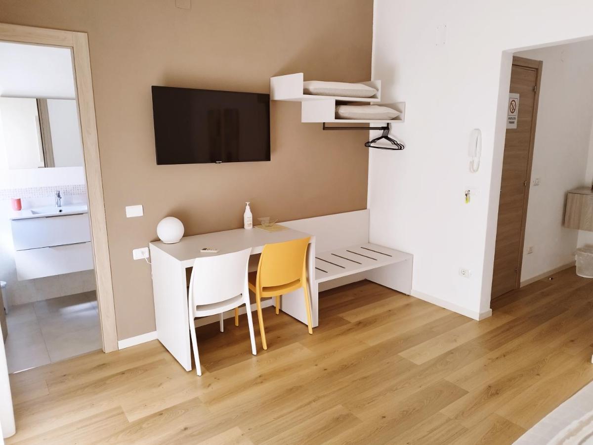 Alcamo Rooms Con Garage Privato المظهر الخارجي الصورة