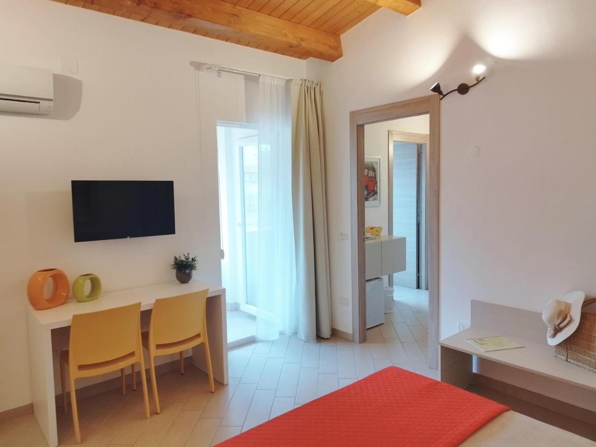 Alcamo Rooms Con Garage Privato المظهر الخارجي الصورة