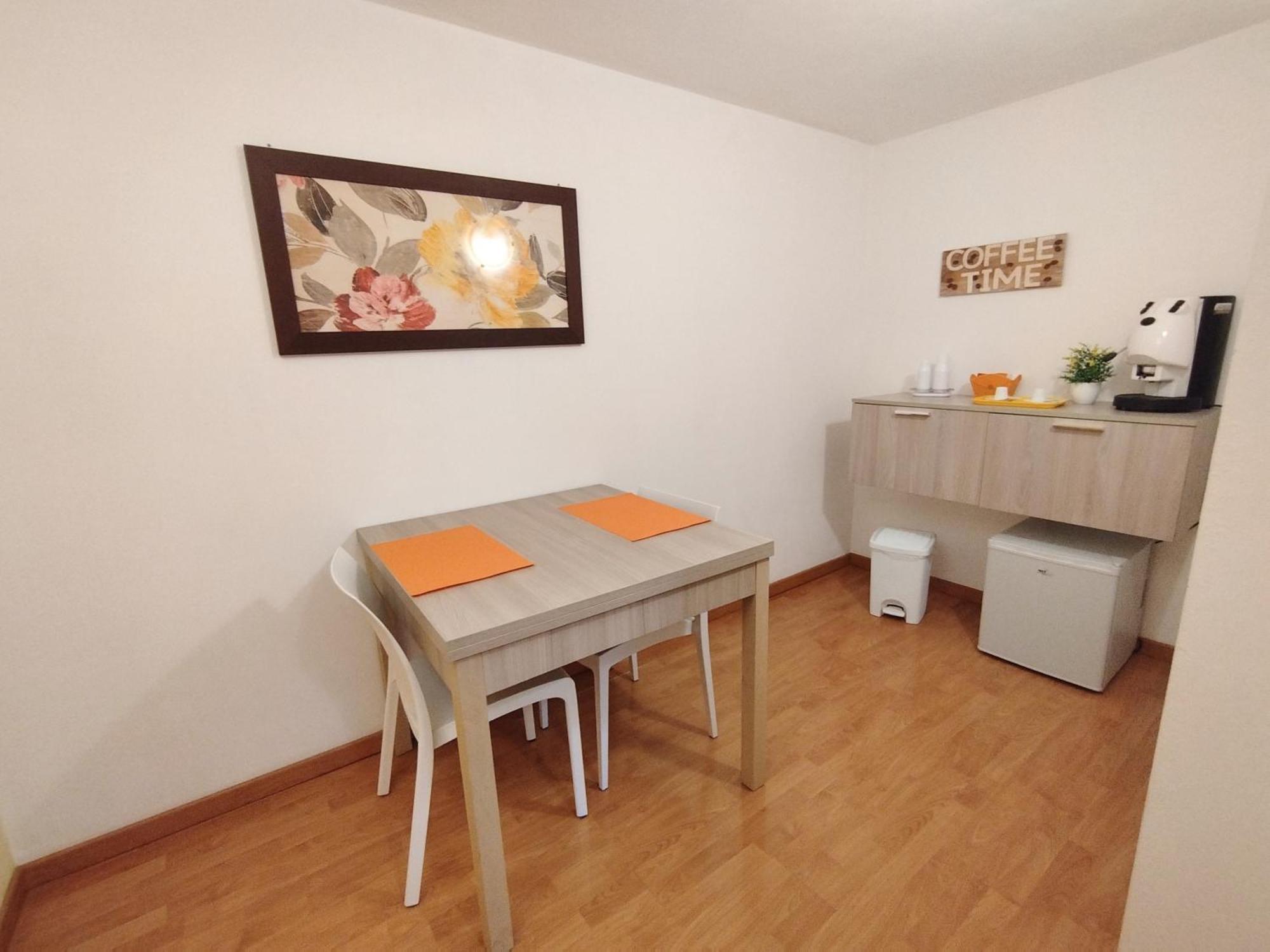 Alcamo Rooms Con Garage Privato الغرفة الصورة